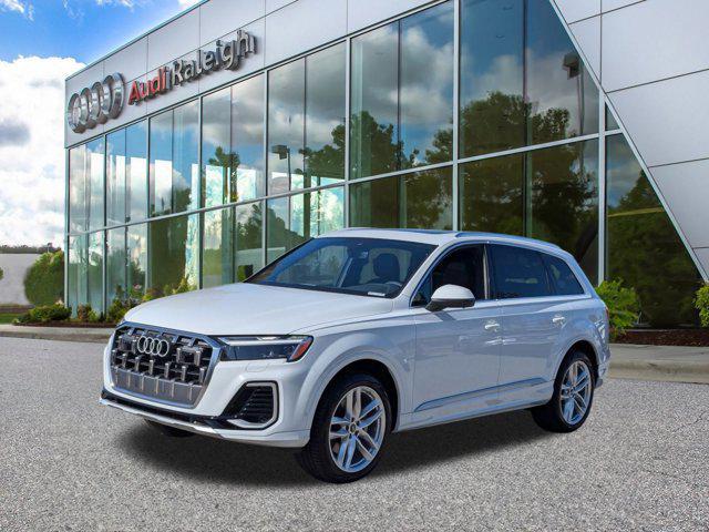 new 2025 Audi Q7 car, priced at $71,728