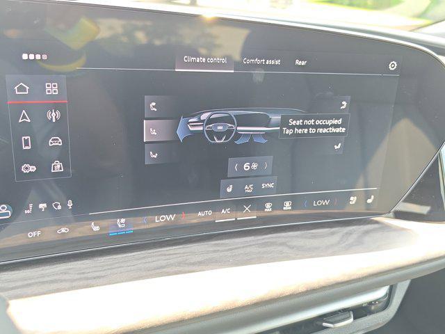 new 2025 Audi Q5 car, priced at $60,475