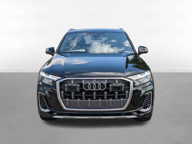 new 2025 Audi Q7 car, priced at $76,528