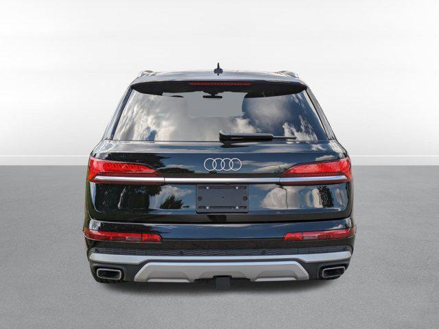 new 2025 Audi Q7 car, priced at $76,528