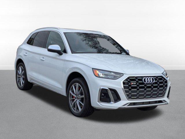 new 2025 Audi SQ5 car, priced at $64,187