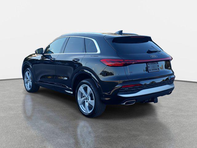 new 2025 Audi Q5 car, priced at $59,990
