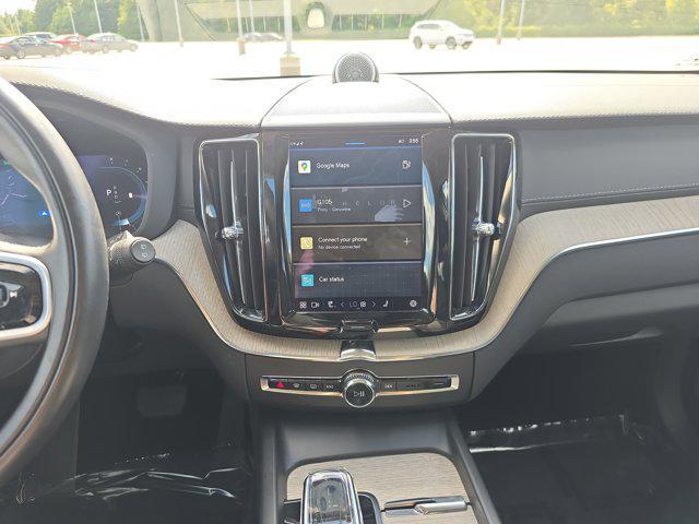 used 2022 Volvo XC60 car, priced at $34,302