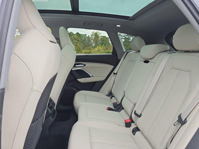 new 2025 Audi Q5 car, priced at $62,290