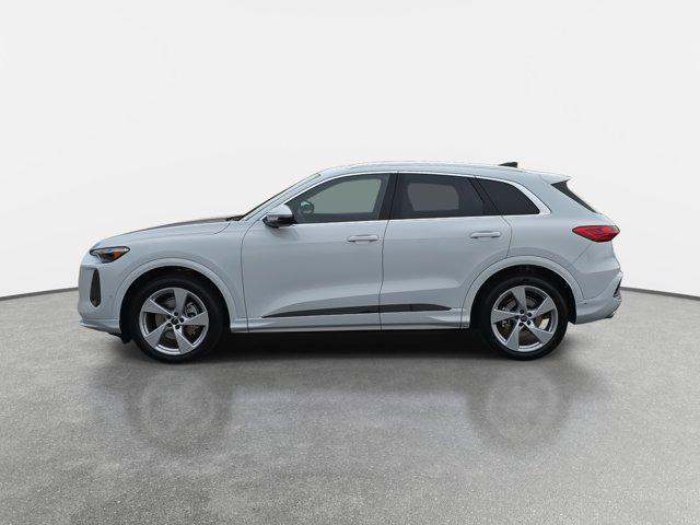 new 2025 Audi Q5 car, priced at $62,290