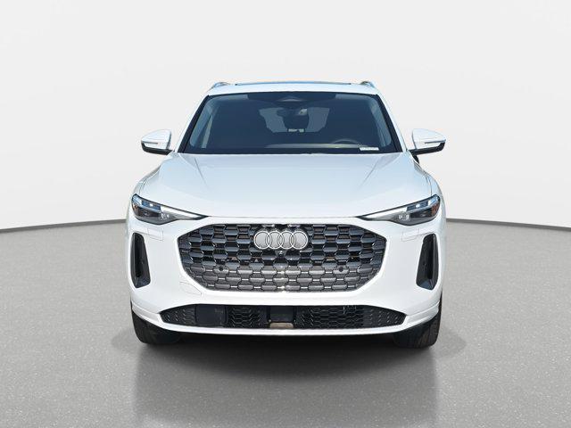 new 2025 Audi Q5 car, priced at $60,475