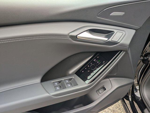 new 2025 Audi Q6 e-tron car, priced at $74,323