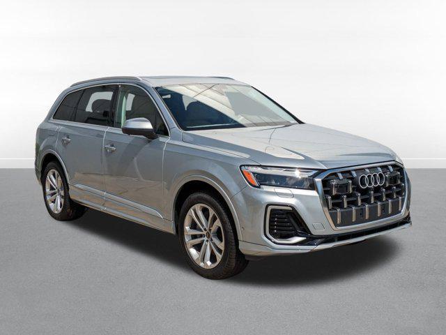 new 2025 Audi Q7 car, priced at $64,960