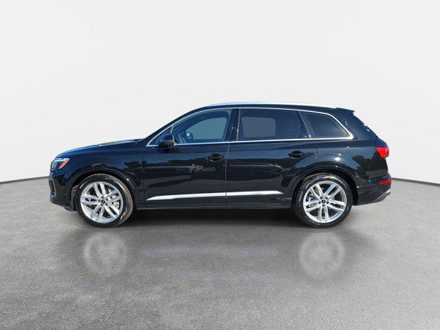 new 2025 Audi Q7 car, priced at $67,581