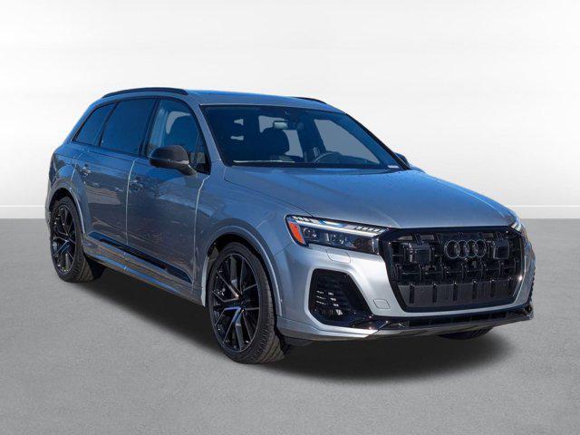 new 2025 Audi Q7 car, priced at $78,372