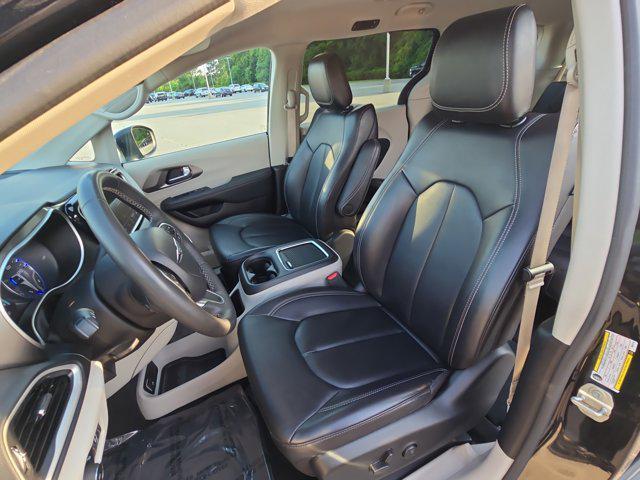 used 2023 Chrysler Pacifica car, priced at $22,753