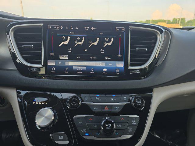 used 2023 Chrysler Pacifica car, priced at $22,753