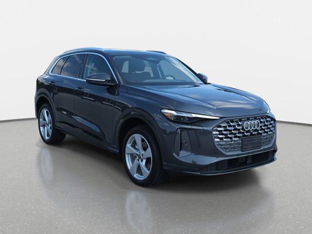 new 2025 Audi Q5 car, priced at $60,000