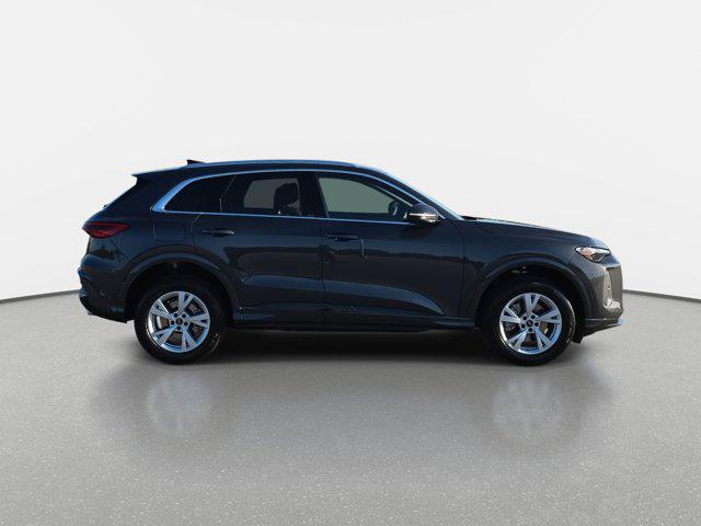 new 2025 Audi Q5 car, priced at $54,390