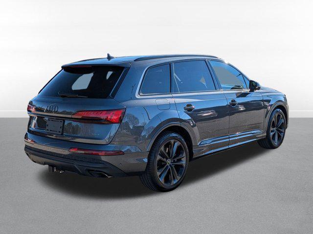 new 2025 Audi Q7 car, priced at $86,484