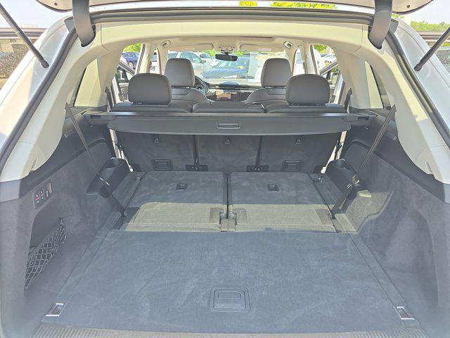 used 2023 Audi Q7 car, priced at $46,187
