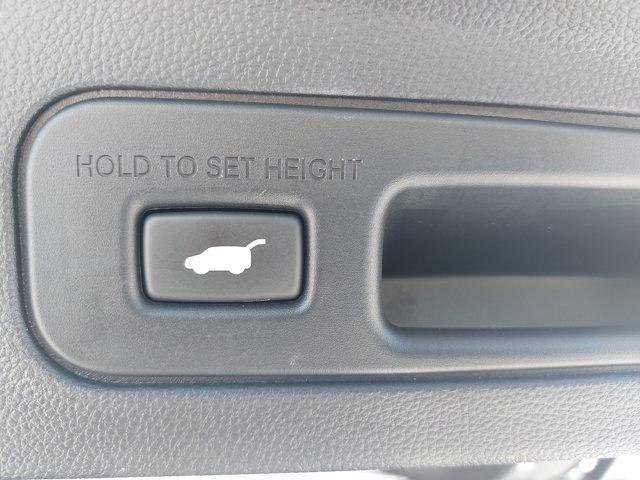 used 2023 Acura MDX car, priced at $44,647