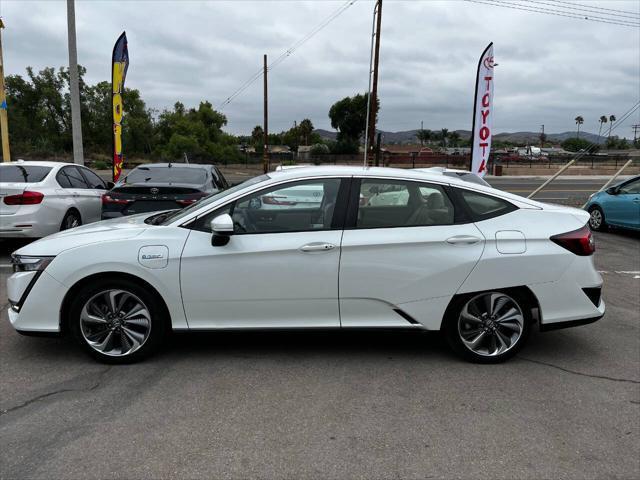 used 2018 Honda Clarity Plug-In Hybrid car, priced at $15,999