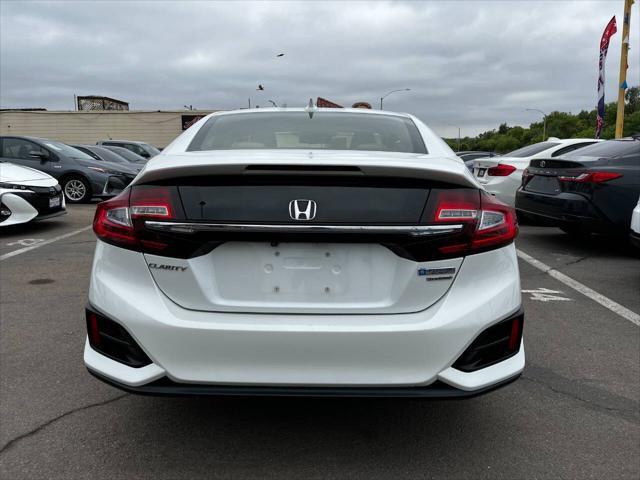 used 2018 Honda Clarity Plug-In Hybrid car, priced at $15,999
