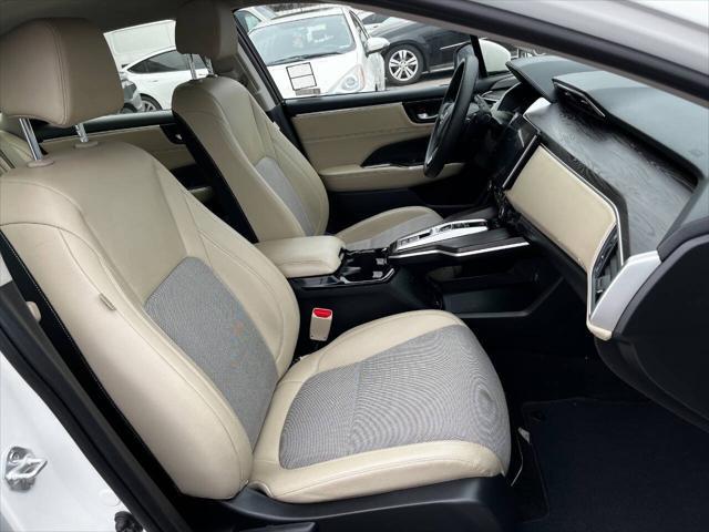used 2018 Honda Clarity Plug-In Hybrid car, priced at $15,999