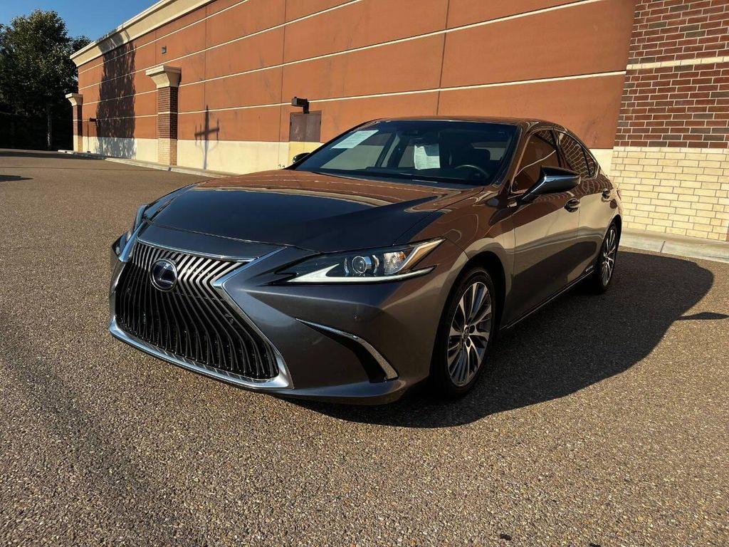 used 2021 Lexus ES 300h car, priced at $24,999