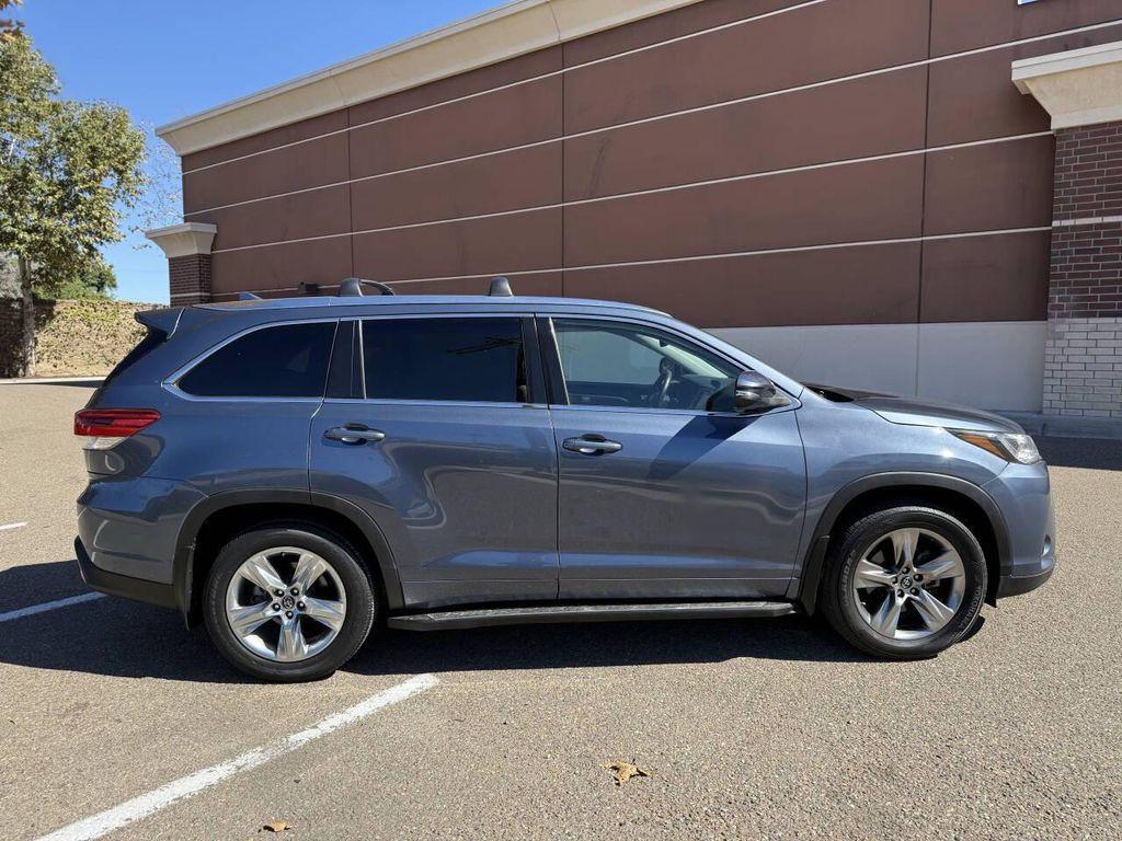 used 2018 Toyota Highlander car, priced at $21,999