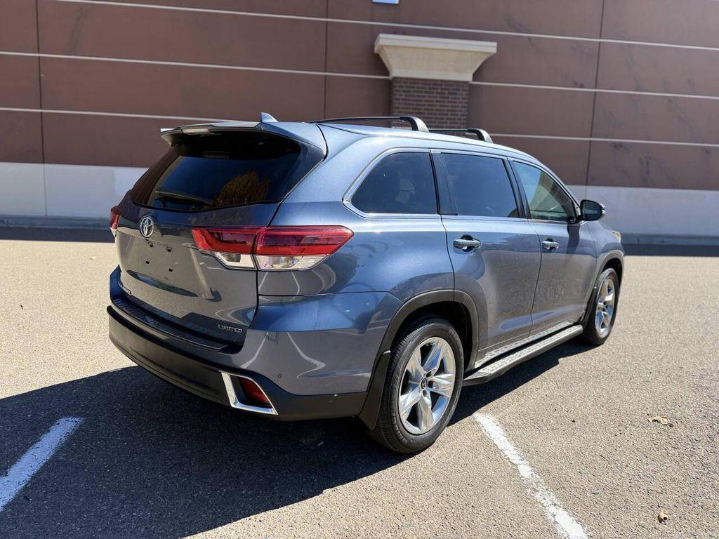 used 2018 Toyota Highlander car, priced at $21,999