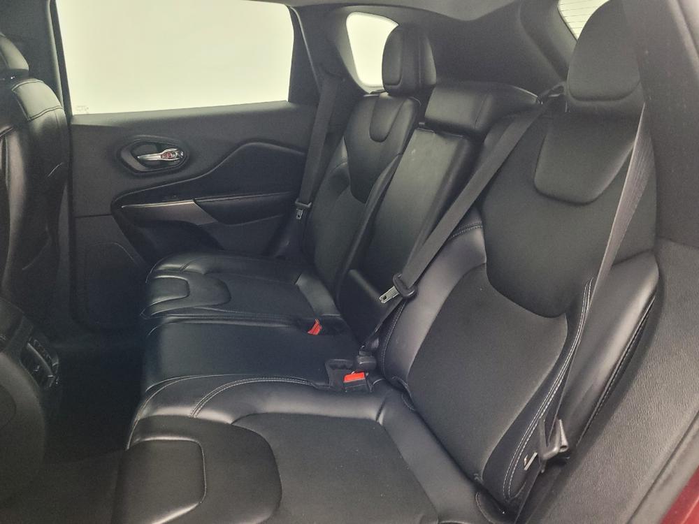 used 2019 Jeep Cherokee car, priced at $16,295