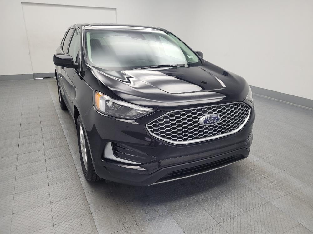 used 2024 Ford Edge car, priced at $24,295