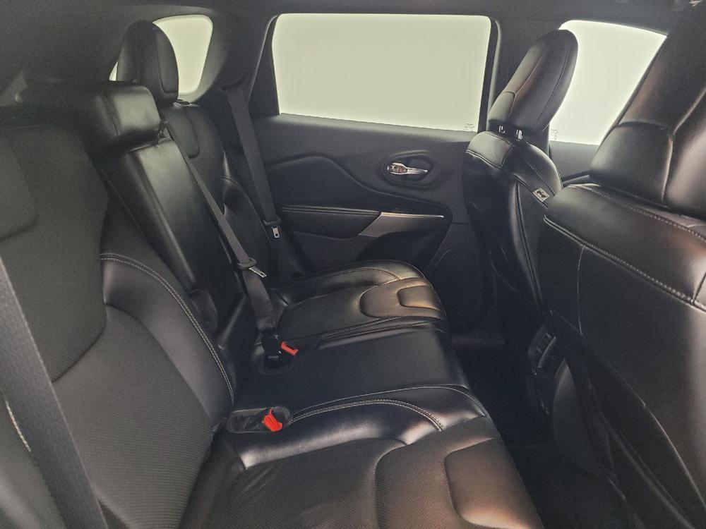 used 2021 Jeep Cherokee car, priced at $19,595