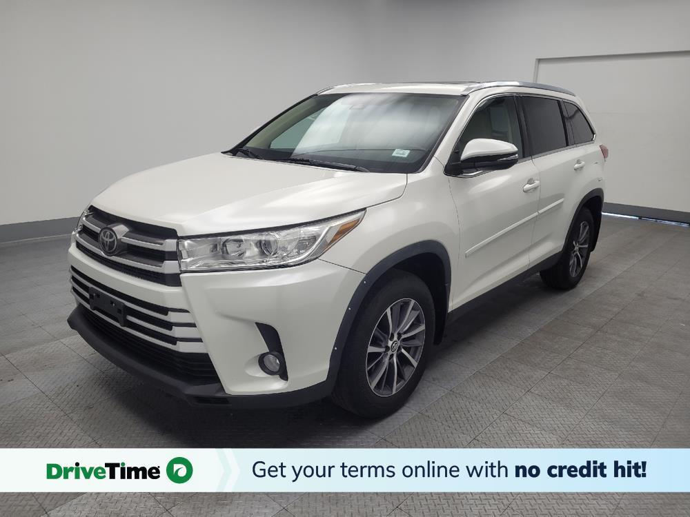 used 2019 Toyota Highlander car, priced at $22,995