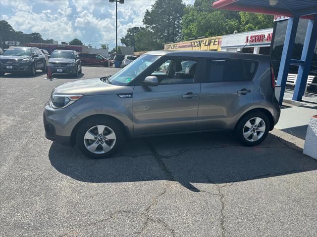 used 2018 Kia Soul car, priced at $10,000
