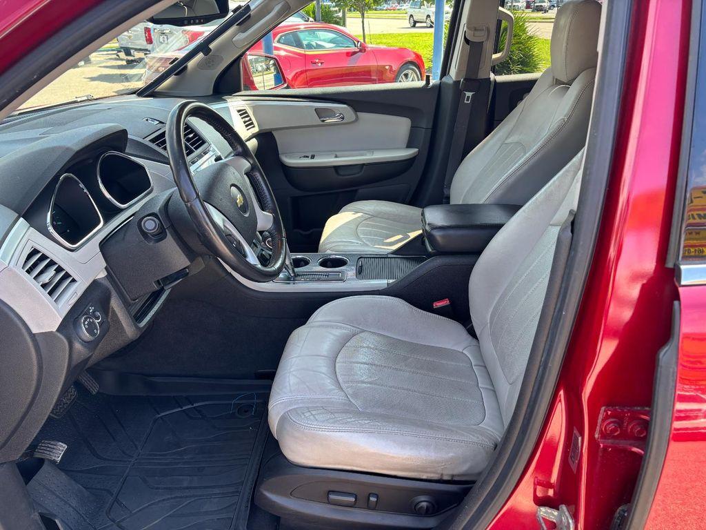used 2012 Chevrolet Traverse car, priced at $7,000