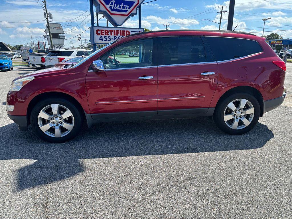 used 2012 Chevrolet Traverse car, priced at $7,000