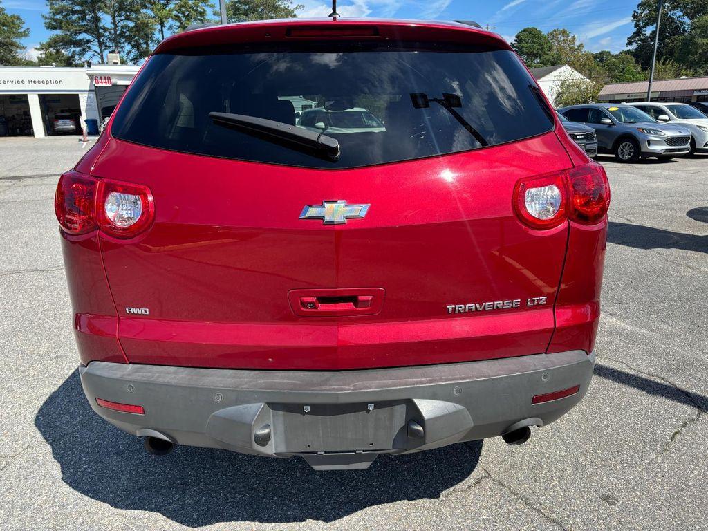 used 2012 Chevrolet Traverse car, priced at $7,000