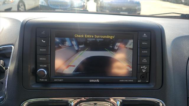 used 2013 Chrysler Town & Country car