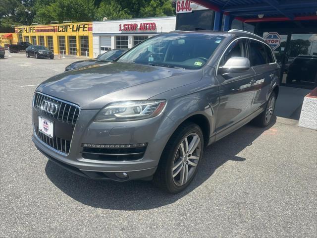 used 2011 Audi Q7 car, priced at $12,000