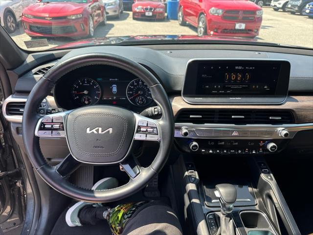 used 2022 Kia Telluride car, priced at $28,000