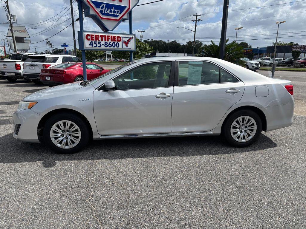 used 2014 Toyota Camry Hybrid car, priced at $13,000