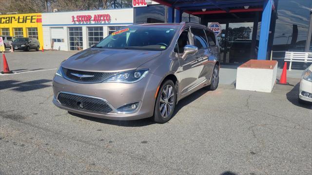 used 2018 Chrysler Pacifica car, priced at $17,000