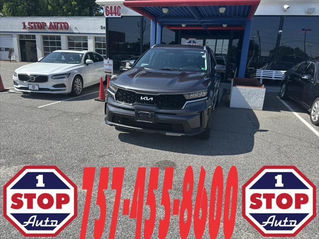 used 2022 Kia Sorento Hybrid car, priced at $24,000