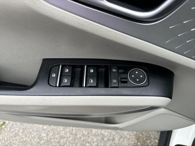 used 2021 Kia Soul car, priced at $14,000