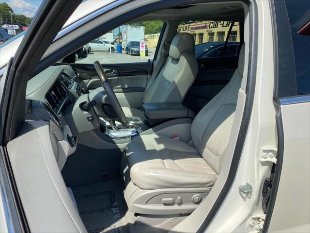 used 2014 Buick Enclave car, priced at $6,000