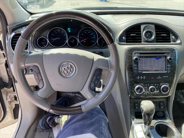 used 2014 Buick Enclave car, priced at $6,000