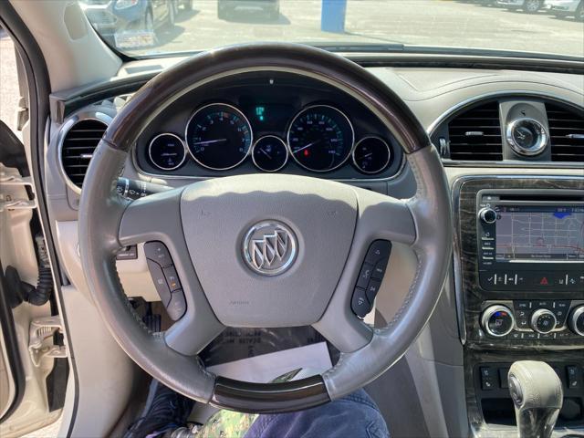used 2014 Buick Enclave car, priced at $6,000