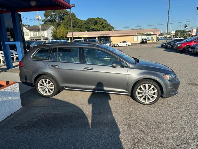 used 2015 Volkswagen Golf SportWagen car, priced at $15,000