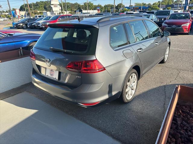 used 2015 Volkswagen Golf SportWagen car, priced at $15,000