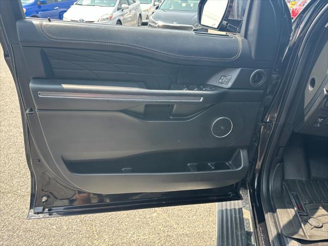 used 2021 Ford Expedition car, priced at $37,000