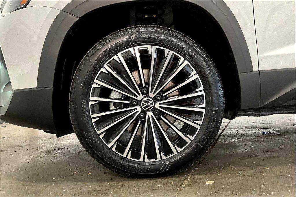 new 2025 Volkswagen Taos car, priced at $29,888