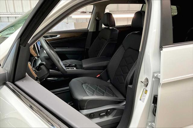 new 2025 Volkswagen Atlas car, priced at $47,187